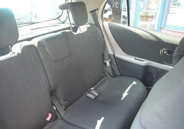Toyota Yaris cena 20500 przebieg: 128000, rok produkcji 2010 z Krajenka małe 211